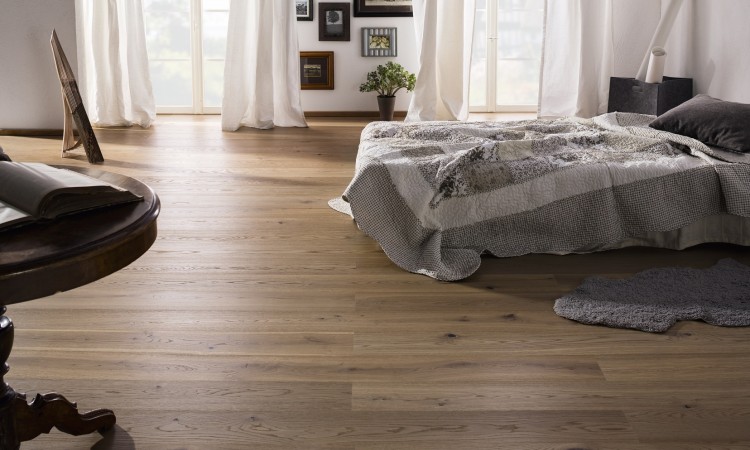 Dielen Eiche rustikal Schlafzimmer Parkettboden Bleher